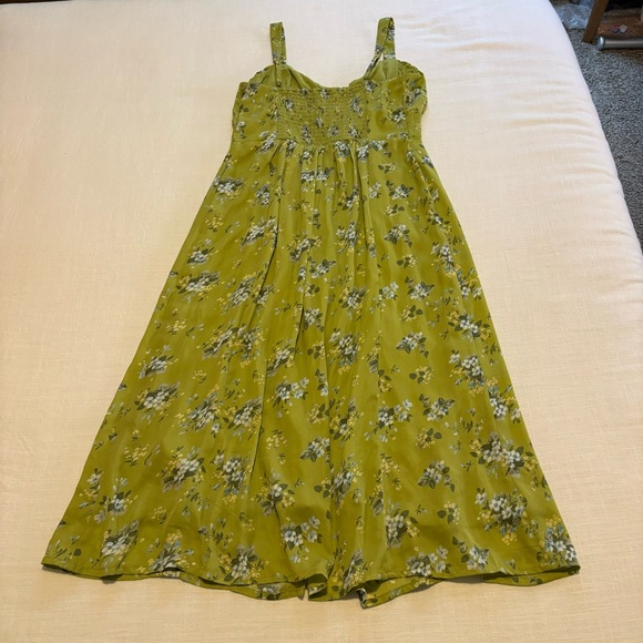 Abercrombie and Fitch Green Floral Midi Dress - Picture 12 of 13